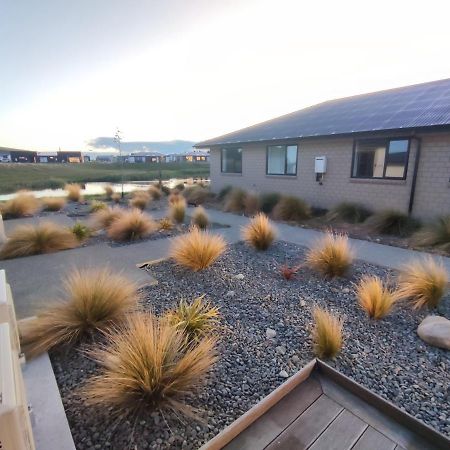 White Stone Apartment Lac Tekapo Extérieur photo
