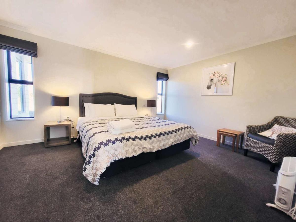 White Stone Apartment Lac Tekapo Extérieur photo